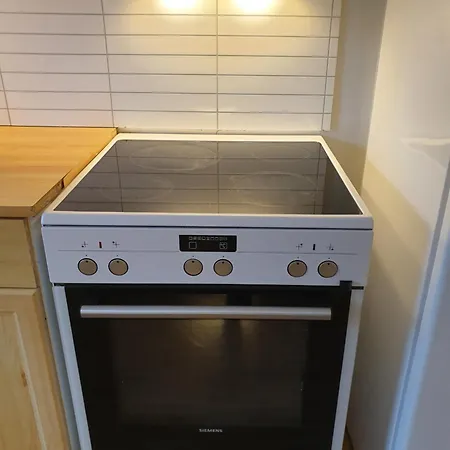 Leilighet Sentralt Med 4 Soveplasser. Appartamento