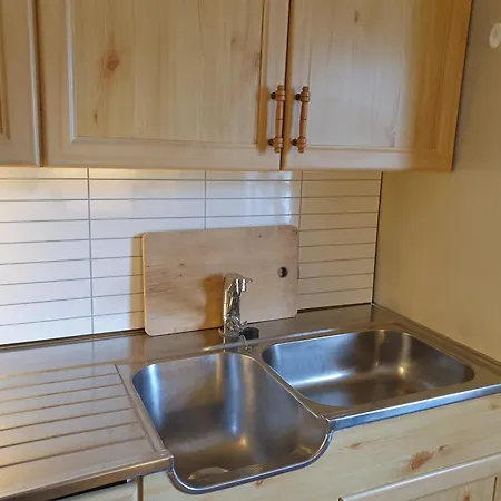 Leilighet Sentralt Med 4 Soveplasser.